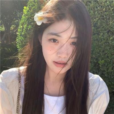 玛丽莲有深黑之眸
